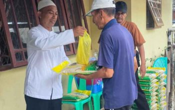 PKS Peduli Gelar Pasar Murah & Peringatan Maulid di Perumnas Mandala